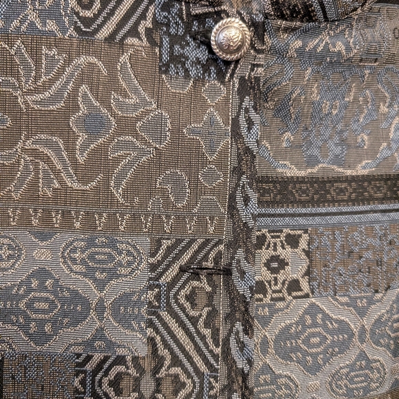 Tudor Court Black and Gray Patterned Jacket - Picture 4 of 10